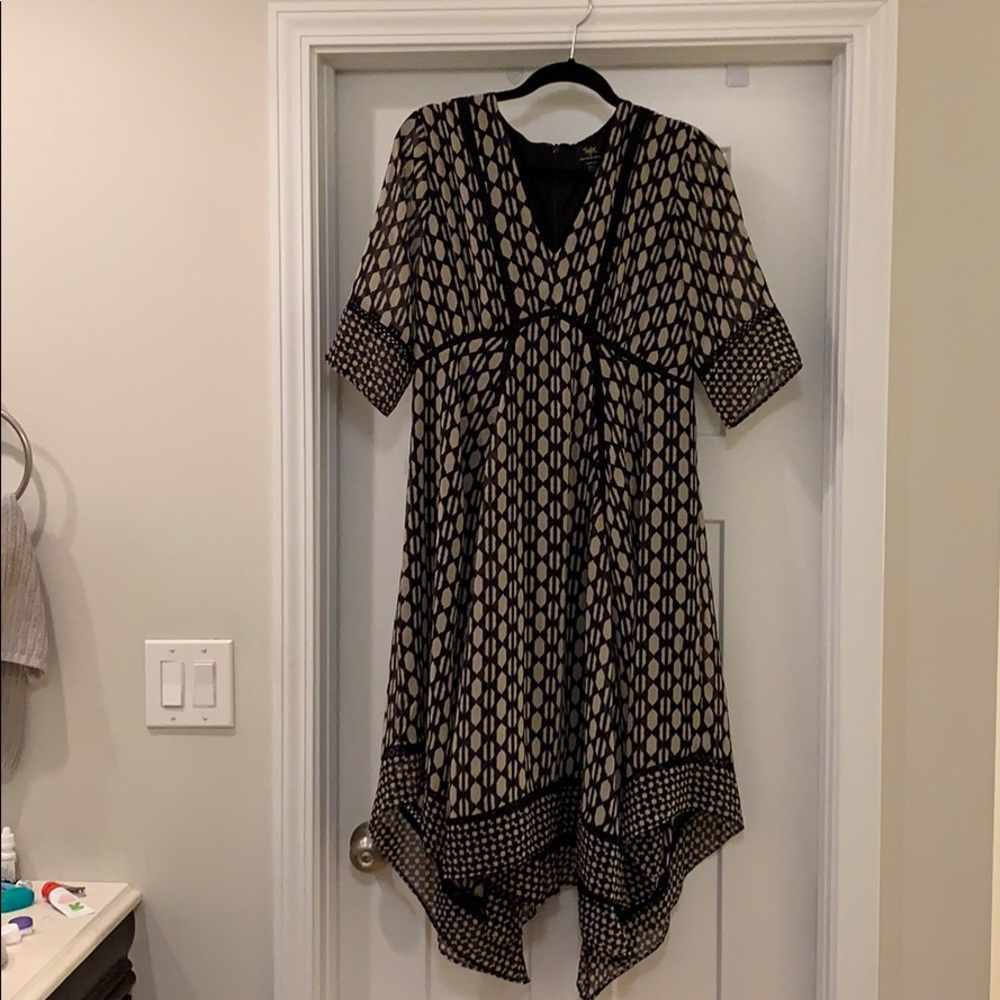Pea in the pod small maternity dress